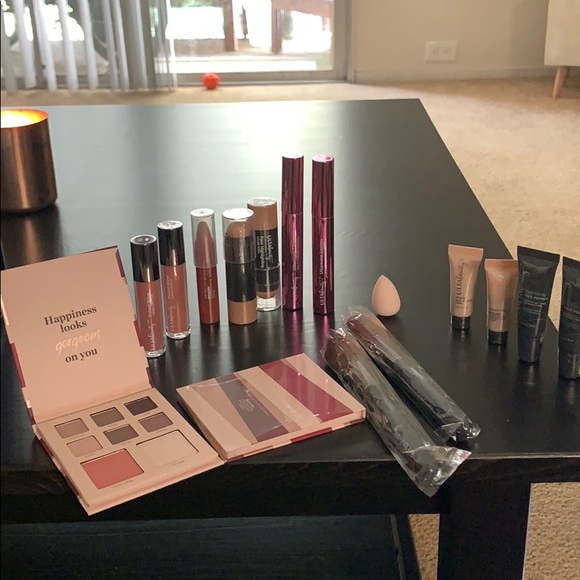 Ulta Beauty Other - Ulta beauty set